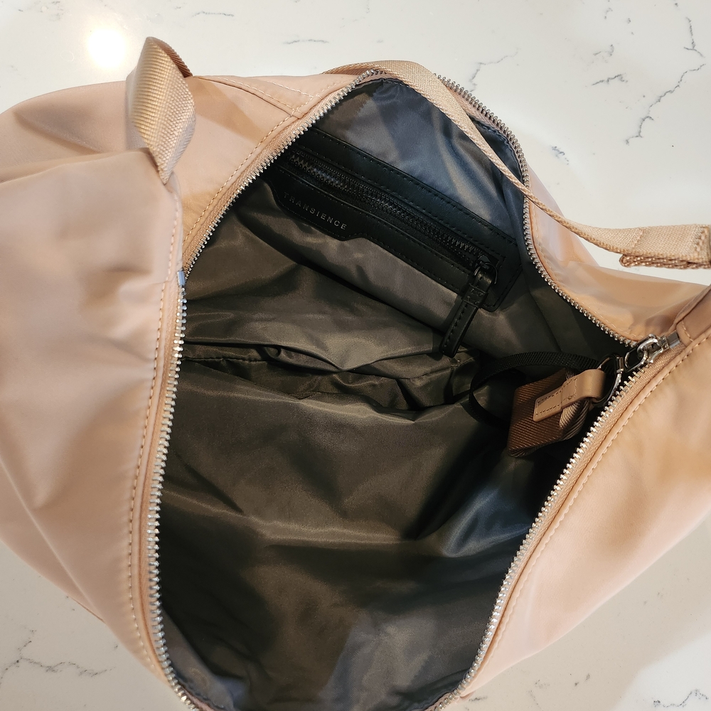 Chic Cream Shoulder Bag for Women - Picture 3 of 7